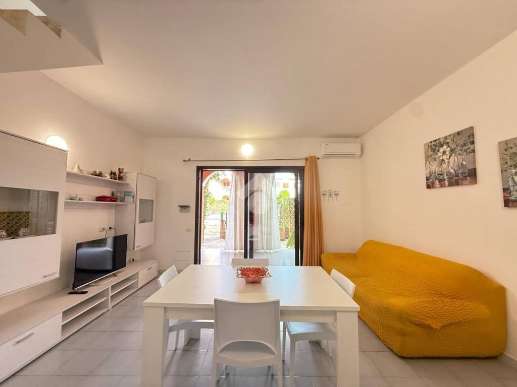 casa indipendente in vendita a Villasimius