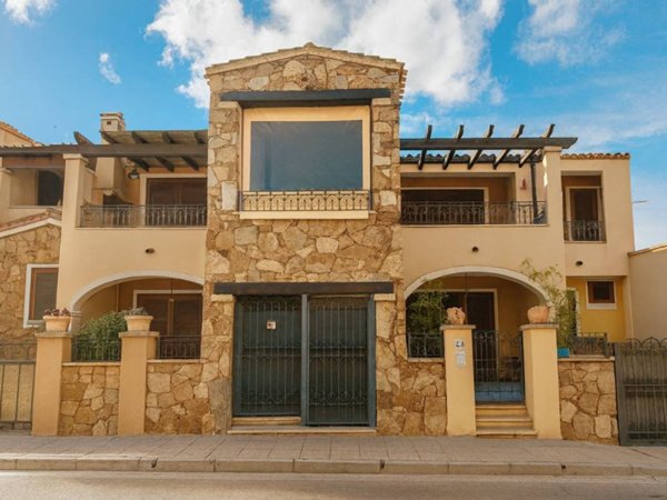 appartamento in vendita a Villasimius