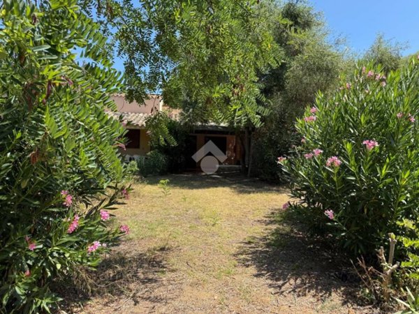 casa indipendente in vendita a Villasimius