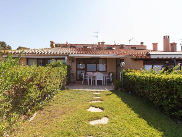 casa indipendente in vendita a Villasimius