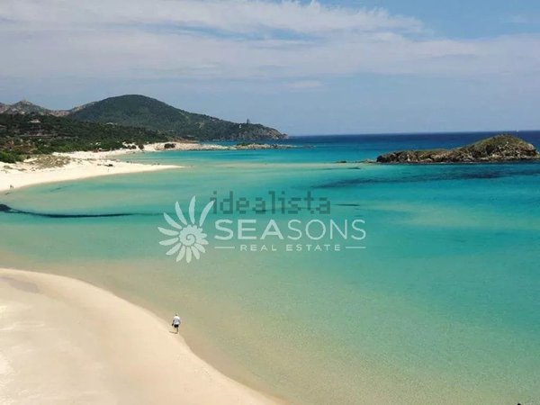 quadrivano in vendita a Villasimius