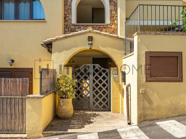 appartamento in vendita a Villasimius