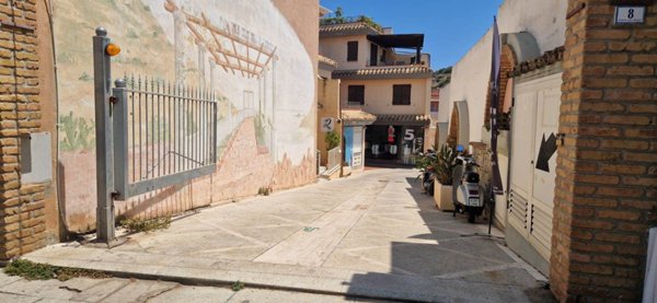 negozio in vendita a Villasimius