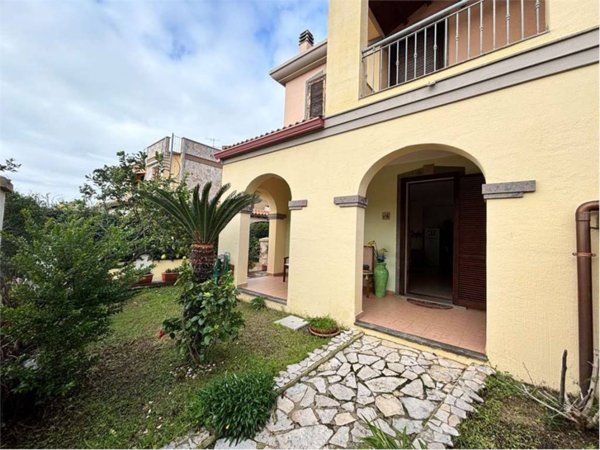 casa indipendente in vendita a Villasimius