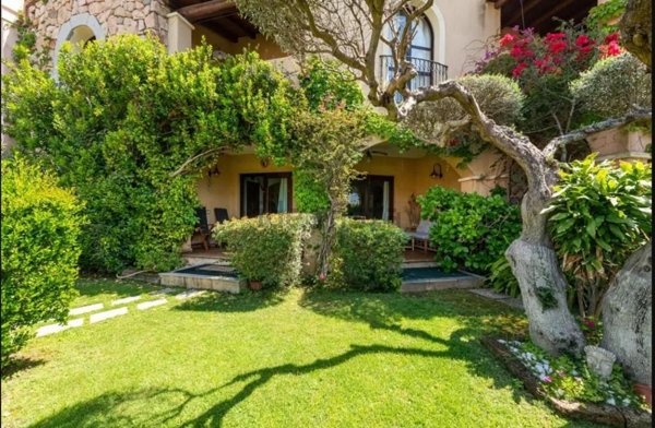 appartamento in vendita a Villasimius