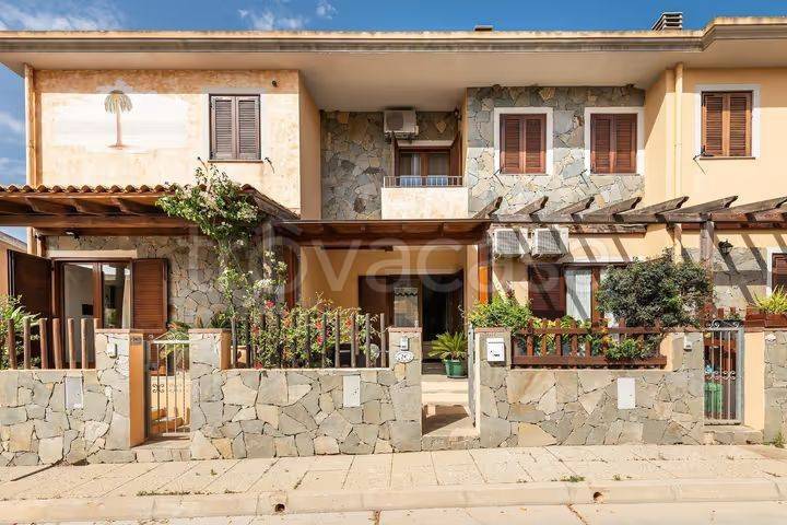 casa indipendente in vendita a Villasimius