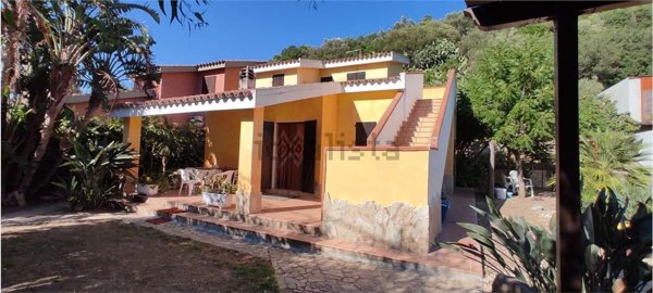 casa indipendente in vendita a Villasimius