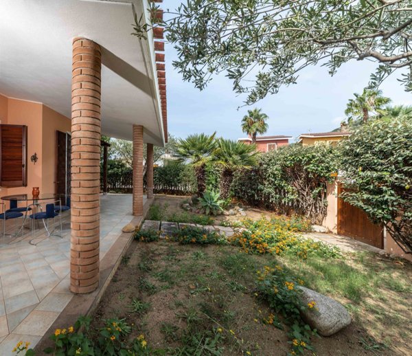 casa indipendente in vendita a Villasimius