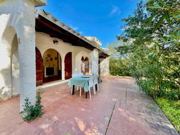 casa indipendente in vendita a Villasimius