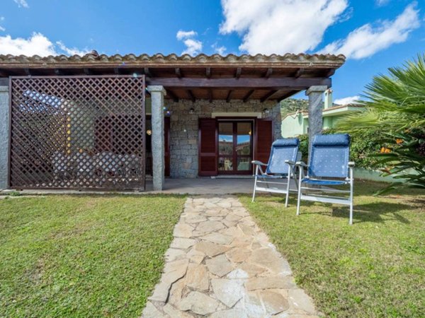 casa indipendente in vendita a Villasimius