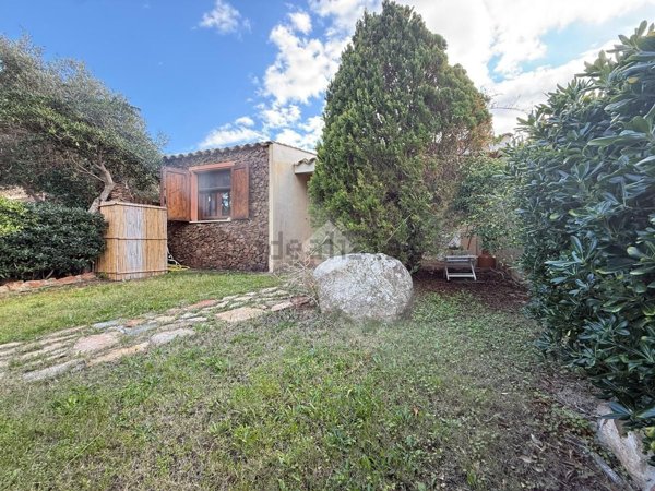 casa indipendente in vendita a Villasimius