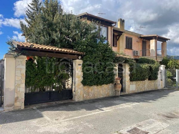 casa indipendente in vendita a Villasimius