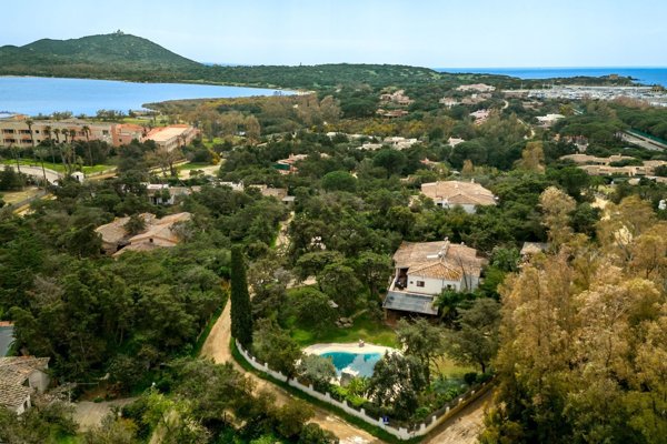 casa indipendente in vendita a Villasimius