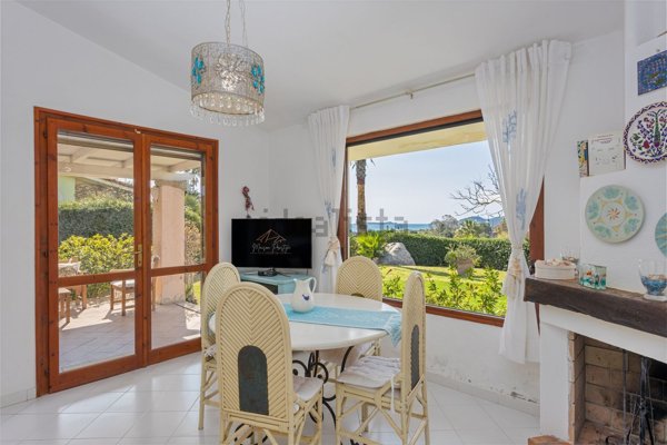 casa indipendente in vendita a Villasimius