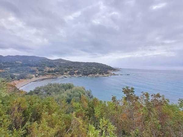 casa indipendente in vendita a Villasimius