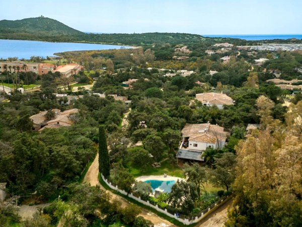 casa indipendente in vendita a Villasimius