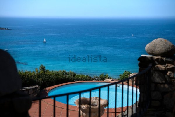 casa indipendente in vendita a Villasimius