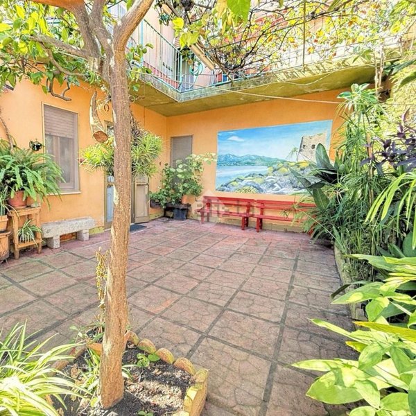 appartamento in vendita a Villasimius