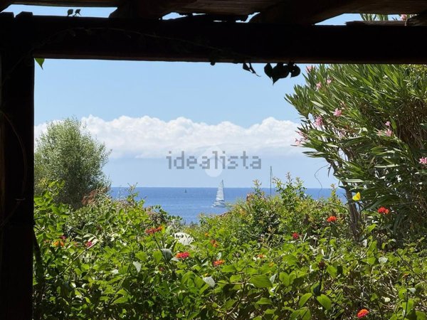 casa indipendente in vendita a Villasimius