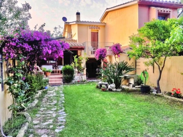 casa indipendente in vendita a Villasimius