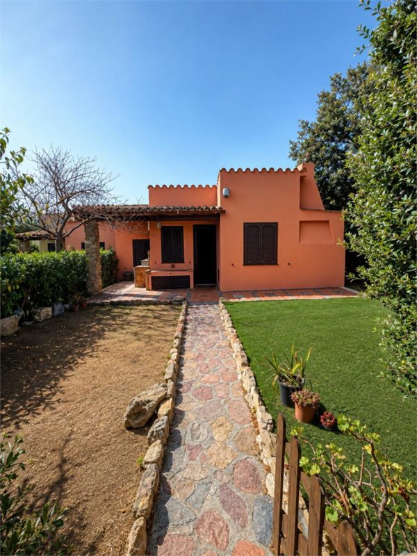 casa indipendente in vendita a Villasimius