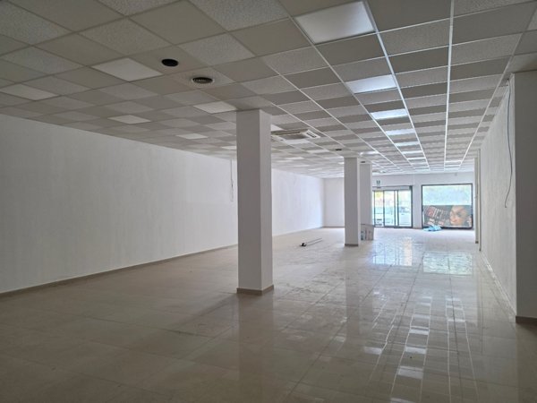 locale commerciale in vendita a Villasor