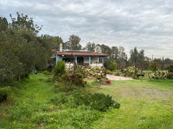 ufficio in vendita a Villaspeciosa