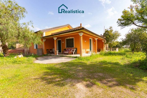 casa indipendente in vendita a Villaspeciosa