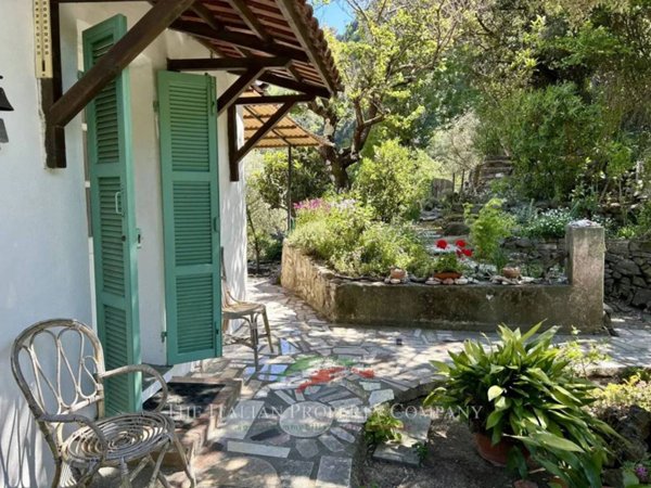 casa indipendente in vendita ad Airole
