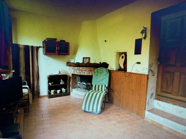 appartamento in vendita ad Apricale