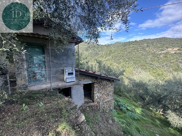 appartamento in vendita ad Apricale