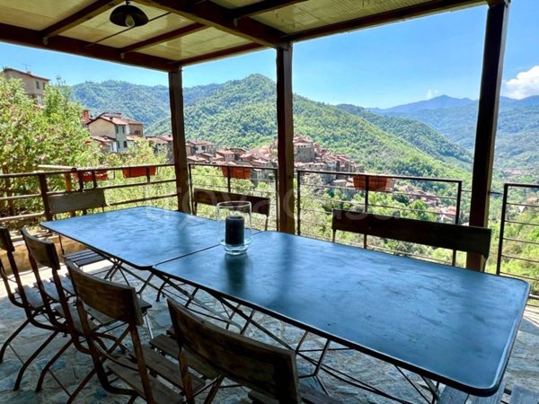 appartamento in vendita ad Apricale