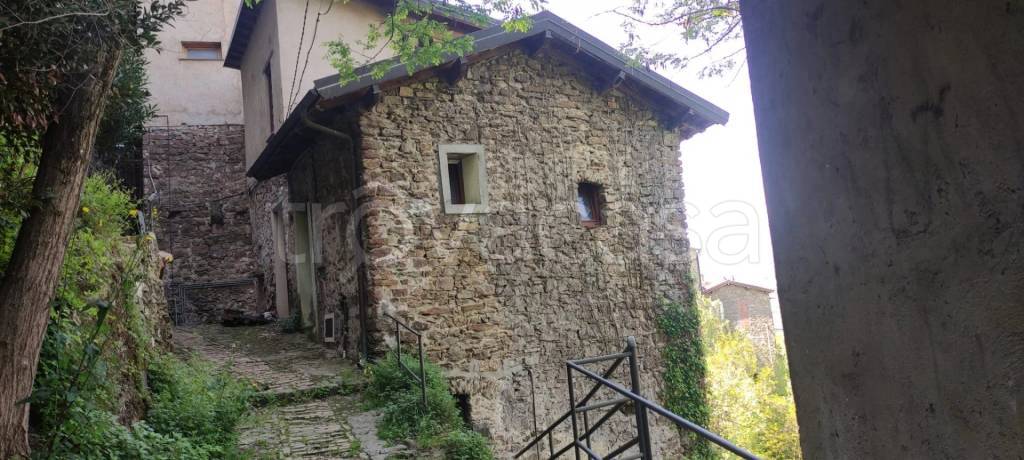 appartamento in vendita ad Apricale