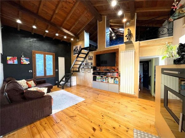 appartamento in vendita ad Apricale