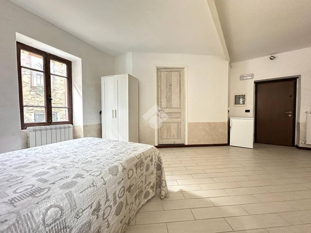 appartamento in vendita ad Apricale