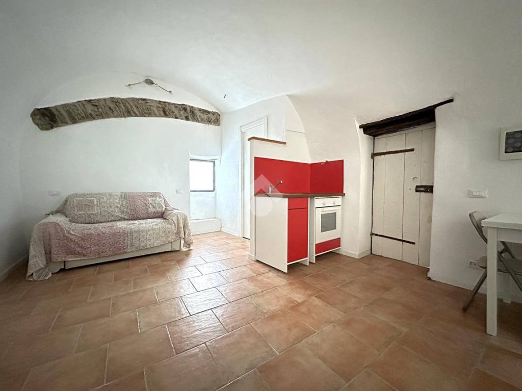 appartamento in vendita ad Apricale