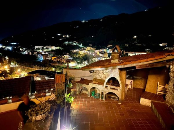 appartamento in vendita ad Apricale