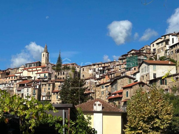 appartamento in vendita ad Apricale