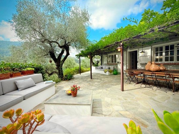 casa indipendente in vendita ad Apricale