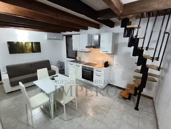 appartamento in vendita ad Apricale