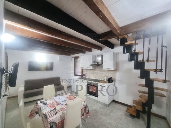 appartamento in vendita ad Apricale