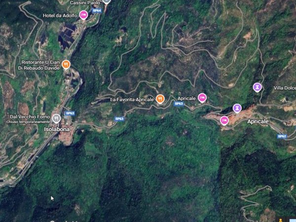 casa indipendente in vendita ad Apricale