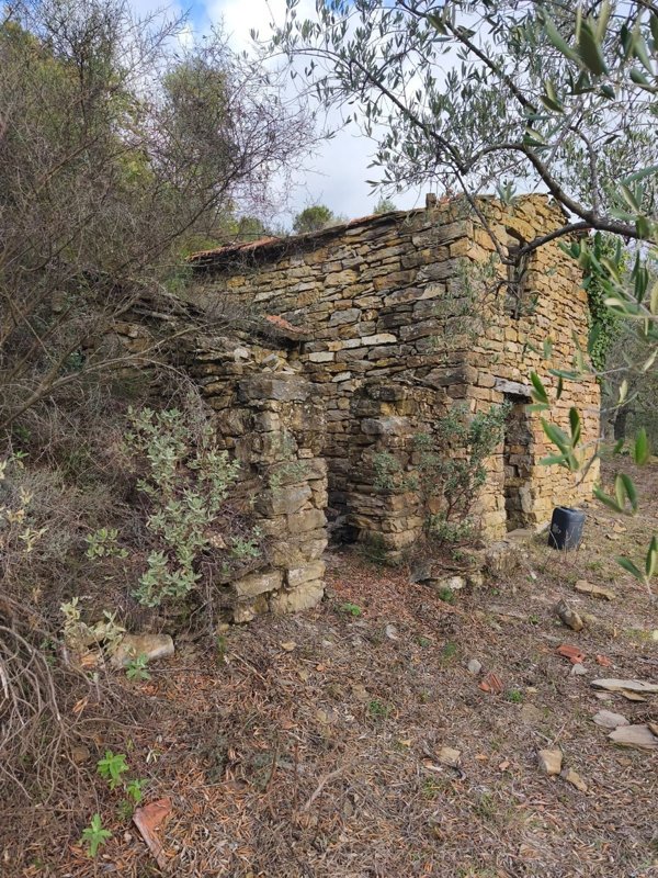 appartamento in vendita ad Apricale