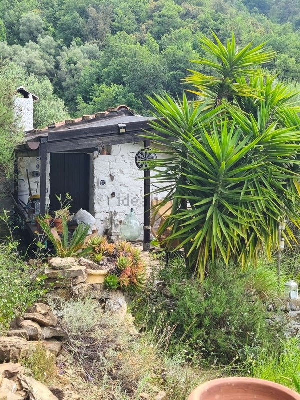 appartamento in vendita ad Apricale