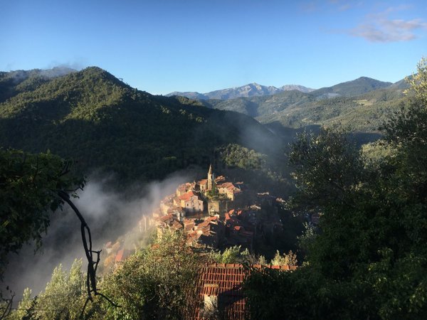 appartamento in vendita ad Apricale