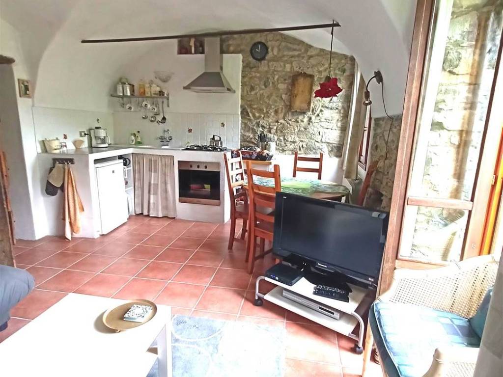 appartamento in vendita ad Apricale