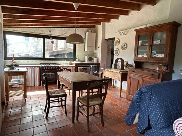 appartamento in vendita ad Apricale