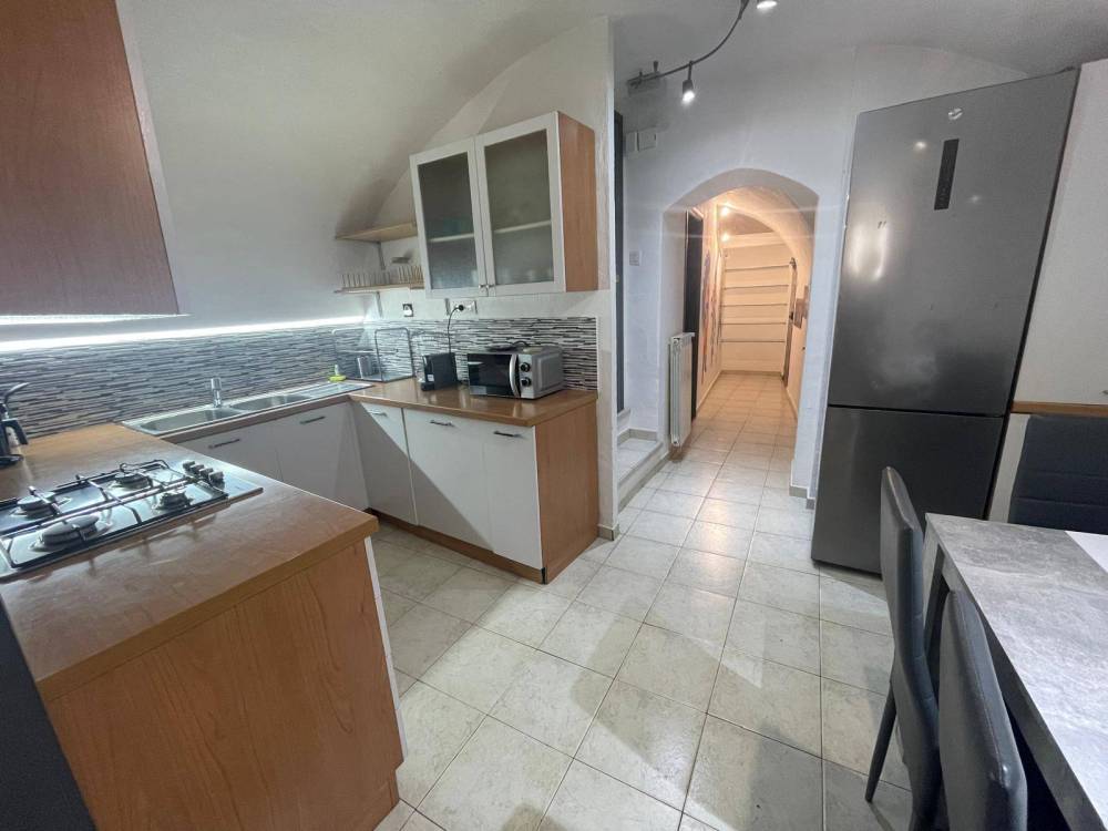 appartamento in vendita ad Apricale