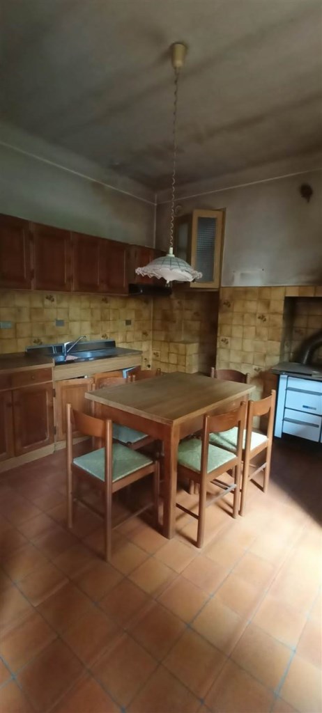 appartamento in vendita ad Apricale