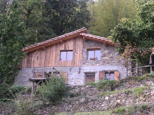 casa indipendente in vendita ad Apricale